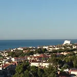 Sea Views Penthouse Апартаменты *