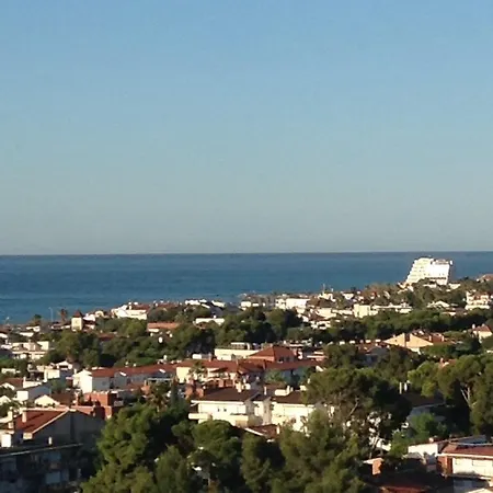 Sea Views Penthouse Apartament *