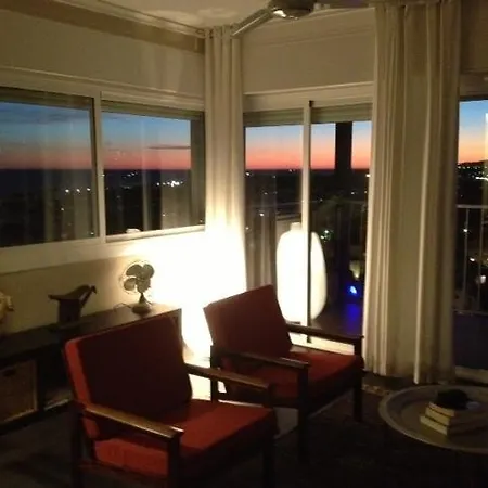 Sea Views Penthouse Apartament *